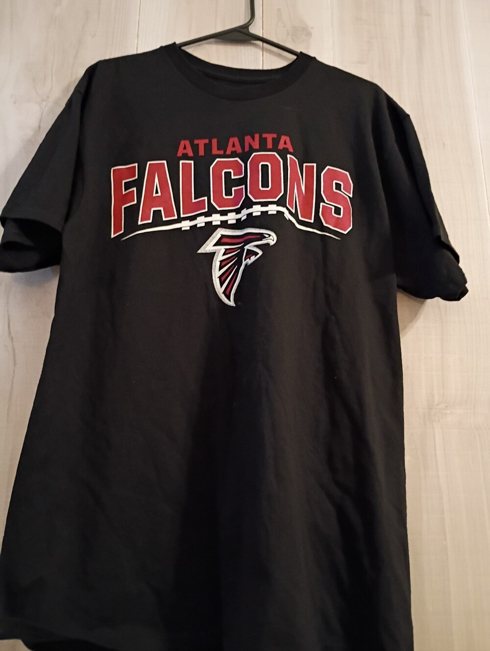 Atlanta Falcons T-shirt Size Large - Picture 10 of 10